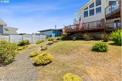 5218 NW Jetty Ave, Lincoln City, OR 97367 - Photo 36