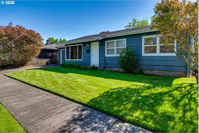 3270 Alder St, Eugene, OR 97405 - Photo 24