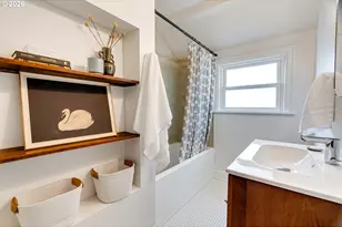 5639 NE 24th Ave, Portland, OR 97211 - Photo 20