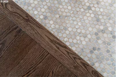 410 NW 18th Ave #103, Portland, OR 97209 - Photo 28