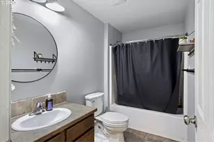 153 Quincy Ave, Roseburg, OR 97471 - Photo 16
