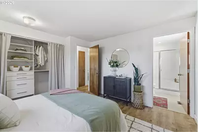 11015 SW 60th Ave, Portland, OR 97219 - Photo 14