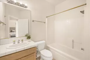 1924 NW Norfolk Ct, Portland, OR 97229 - Photo 30