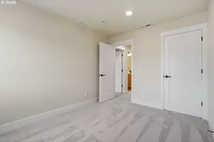 4268 SE Century Blvd, Hillsboro, OR 97123 - Photo 28
