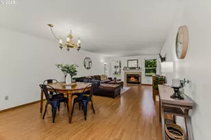 13216 NE Salmon Creek Ave, Vancouver, WA 98686 - Photo 10