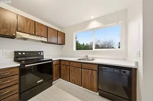 421 NE 105th St, Vancouver, WA 98685 - Photo 14