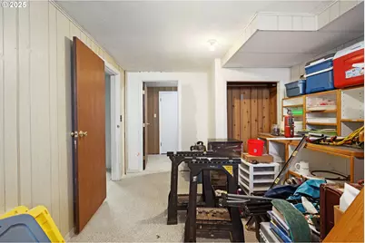 722 E 14th St, The Dalles, OR 97058 - Photo 30