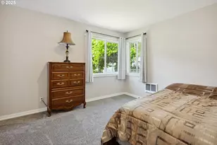 722 E 14th St, The Dalles, OR 97058 - Photo 22