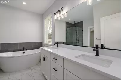 15208 SE Towers Ter, Milwaukie, OR 97267 - Photo 18
