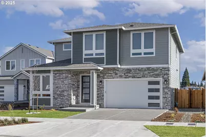 15208 SE Towers Ter, Milwaukie, OR 97267 - Photo 2