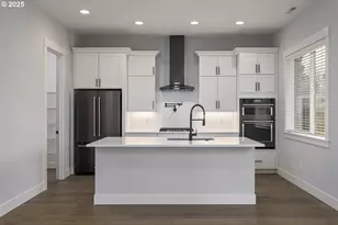 15208 S E Towers Ter, Milwaukie, OR 97267 - Photo 10