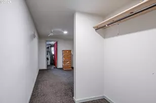 6025 SE 124th Ave, Portland, OR 97236 - Photo 26