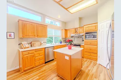 17572 NW Shady Fir Loop #24, Beaverton, OR 97006 - Photo 4