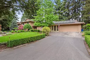 1714 NW 109th St, Vancouver, WA 98685 - Photo 2