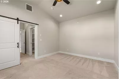 445 Hunsaker Ln, Eugene, OR 97404 - Photo 24