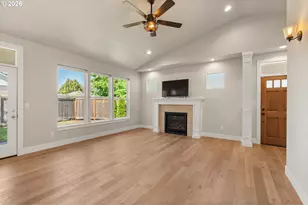 445 Hunsaker Ln, Eugene, OR 97404 - Photo 6