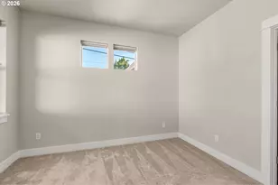 445 Hunsaker Ln, Eugene, OR 97404 - Photo 16