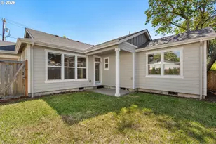 445 Hunsaker Ln, Eugene, OR 97404 - Photo 30