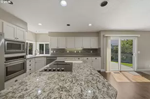 12612 SE 130th Ave, Happy Valley, OR 97086 - Photo 16