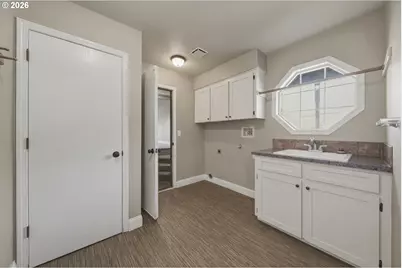 12612 SE 130th Ave, Happy Valley, OR 97086 - Photo 24