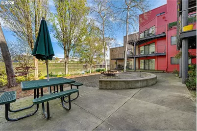 920 NW Naito Pkwy #J25, Portland, OR 97209 - Photo 24