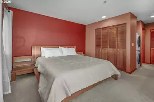 920 NW Naito Pkwy, Portland, OR 97209 - Photo 18