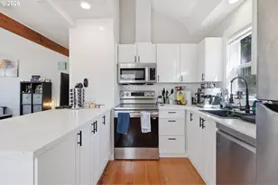 13402 SE Bush St, Portland, OR 97236 - Photo 10