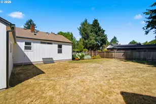 13402 SE Bush St, Portland, OR 97236 - Photo 22