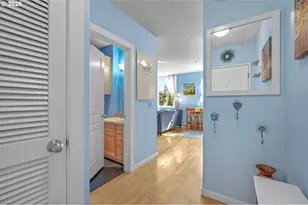 1134 SW Jefferson St, Portland, OR 97201 - Photo 2