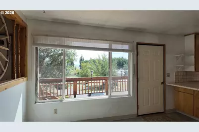54146 Highway 31, Summer Lake, OR 97640 - Photo 12