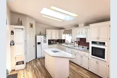 1041 Midland Bridge, Eugene, OR 97404 - Photo 6
