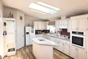 1041 Midland Bridge, Eugene, OR 97404 - Photo 6