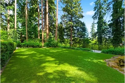 5410 Washington Ct, Lake Oswego, OR 97035 - Photo 22
