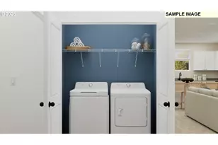 417 NE Hunter Dr, Estacada, OR 97023 - Photo 16