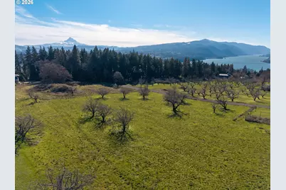 Sw Cherry Blossom Ln, White Salmon, WA 98672 - Photo 6