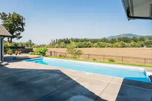 906 McKenzie Crest Dr, Springfield, OR 97477 - Photo 34