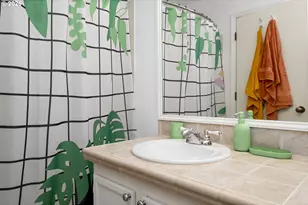 5150 S Landing Dr, Portland, OR 97239 - Photo 18