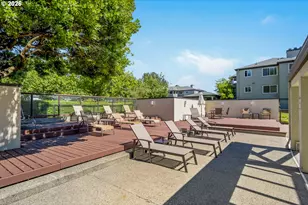 5150 S Landing Dr, Portland, OR 97239 - Photo 32