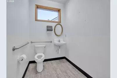 711 W Main St, Sheridan, OR 97378 - Photo 22