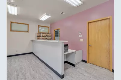 711 W Main St, Sheridan, OR 97378 - Photo 10