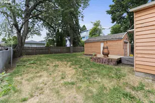 2343 SE 85th Ave SE, Portland, OR 97216 - Photo 28