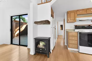 97748 N Bank Chetco River Rd, Brookings, OR 97415 - Photo 10