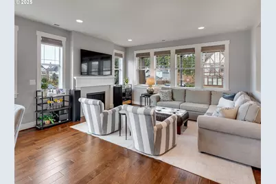 17286 SW Jean Louise Rd, Sherwood, OR 97140 - Photo 8