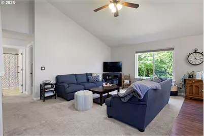 495 Lavender St, Silverton, OR 97381 - Photo 8