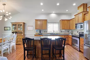 495 Lavender St, Silverton, OR 97381 - Photo 8
