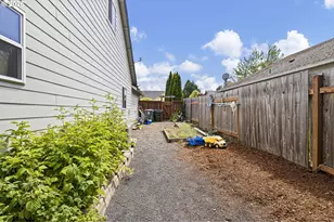 495 Lavender St, Silverton, OR 97381 - Photo 38