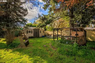 1010 N Park Ave, Eugene, OR 97404 - Photo 34