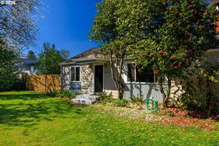 1010 N Park Ave, Eugene, OR 97404 - Photo 36