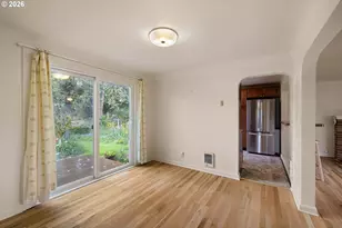 1010 N Park Ave, Eugene, OR 97404 - Photo 12