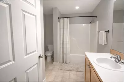 14735 SW Beard Rd #102, Beaverton, OR 97007 - Photo 22